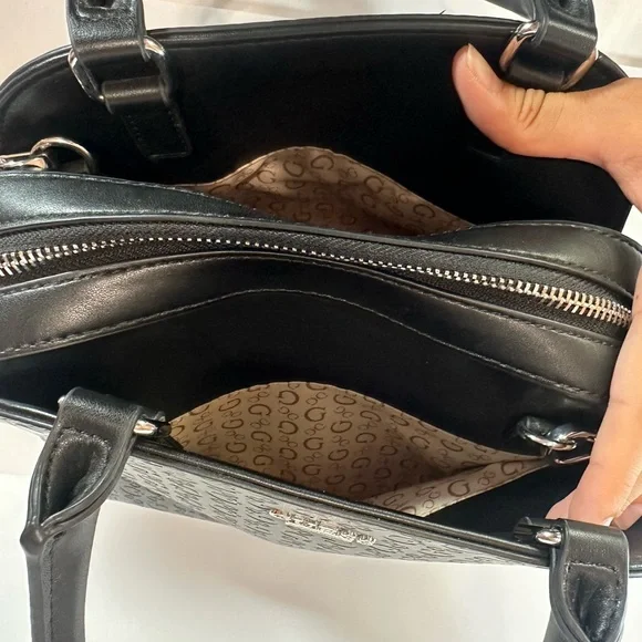Guess Black Satchel Bag - Picture 5 of 9